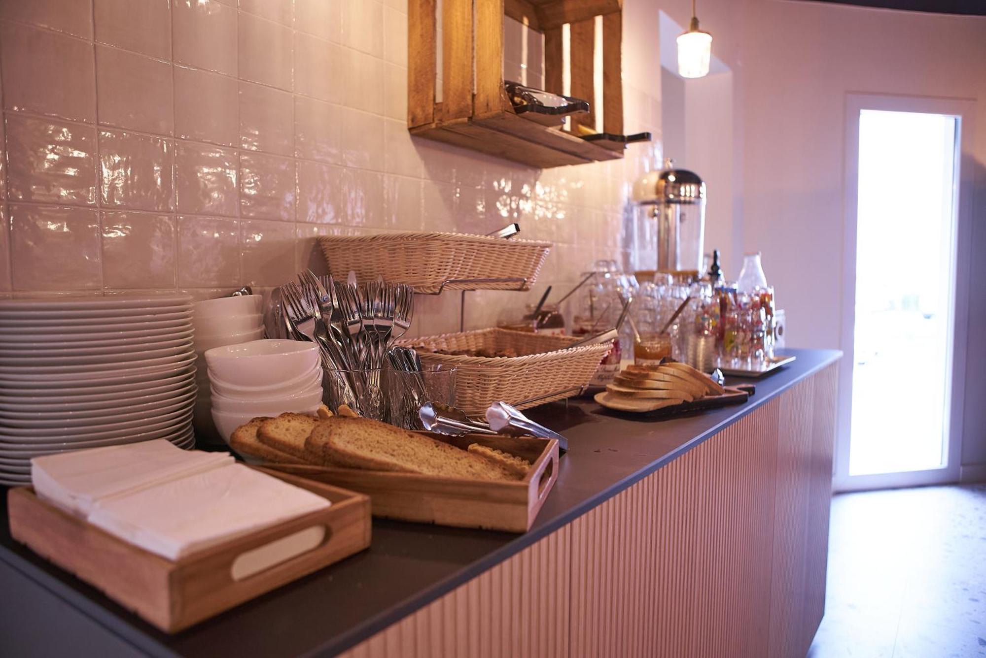 Greet Hotel Limoges Nord Buitenkant foto